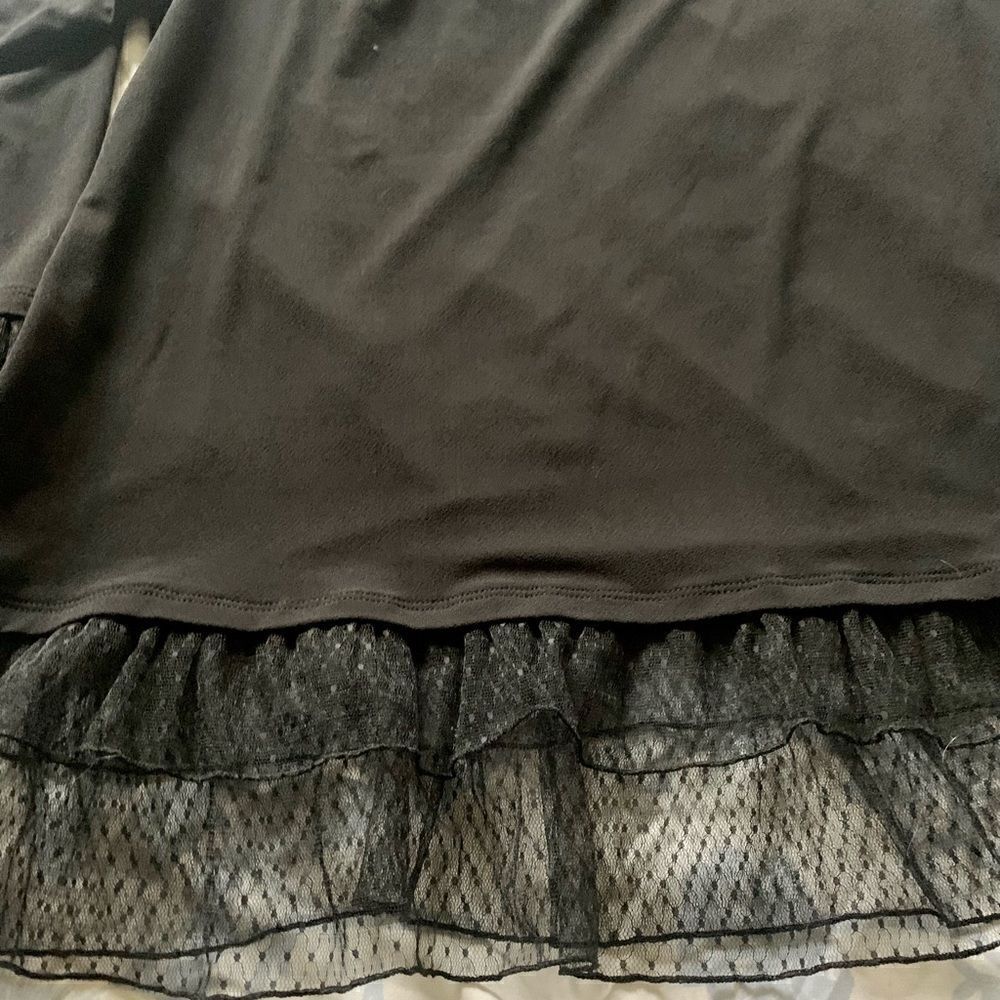 Lacy blouse - Picture 4 of 5